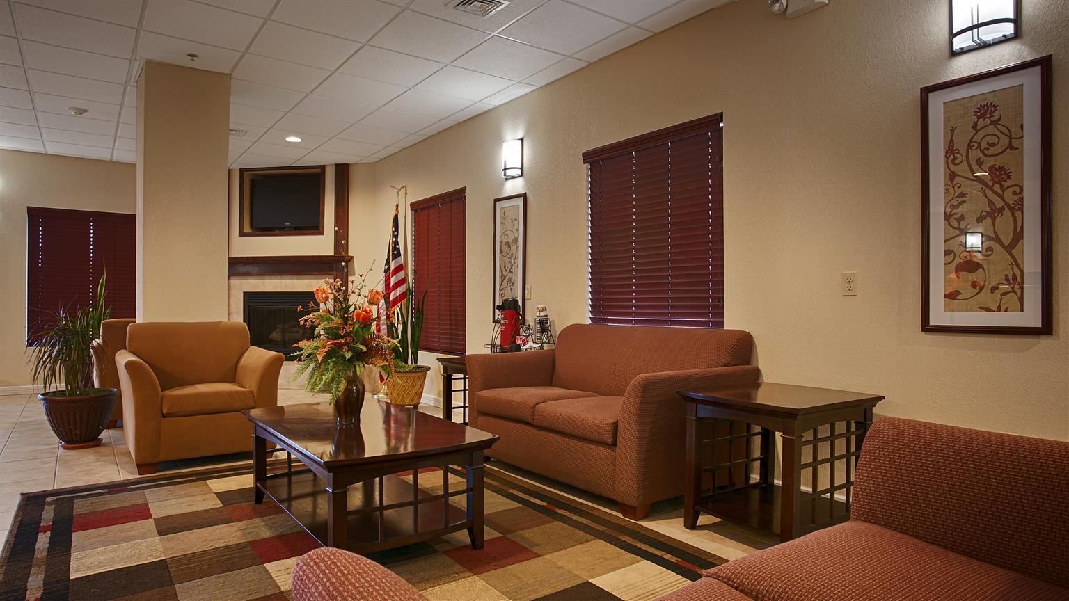 Best Western Plus Springfield Airport Inn Екстер'єр фото